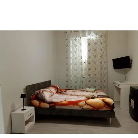 La Casetta Della Stazione Bed and Breakfast Παλέρμο